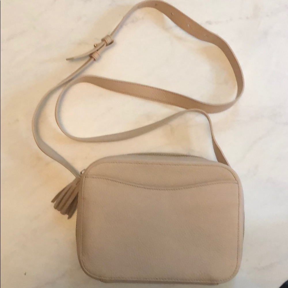 Cuyana camera bag